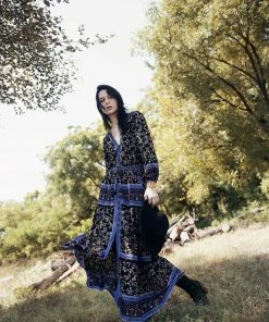 Tulle And Batiste Dresses Alannah Maxi Dress - Moonless Black - Preorder