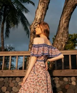 Tulle And Batiste Tops Jolie Crop Top - Dawn Pink - Preorder