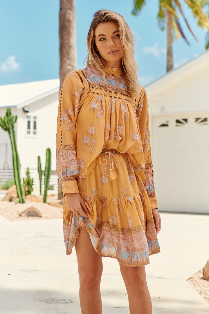 Jaase Mini Skirts Addie Mini Skirt - Mango Paper Crane 6 Jaase Mini Skirts Addie Mini Skirt - Mango Paper Crane