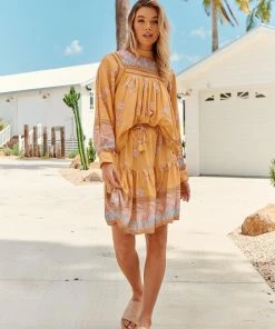 Jaase Mini Skirts Addie Mini Skirt - Mango Paper Crane 21 Jaase Mini Skirts Addie Mini Skirt - Mango Paper Crane