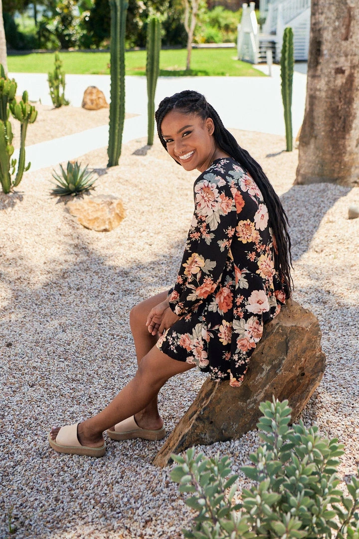 Jaase Isabella Tunic - Winter Rose Black 12 Jaase Isabella Tunic - Winter Rose Black