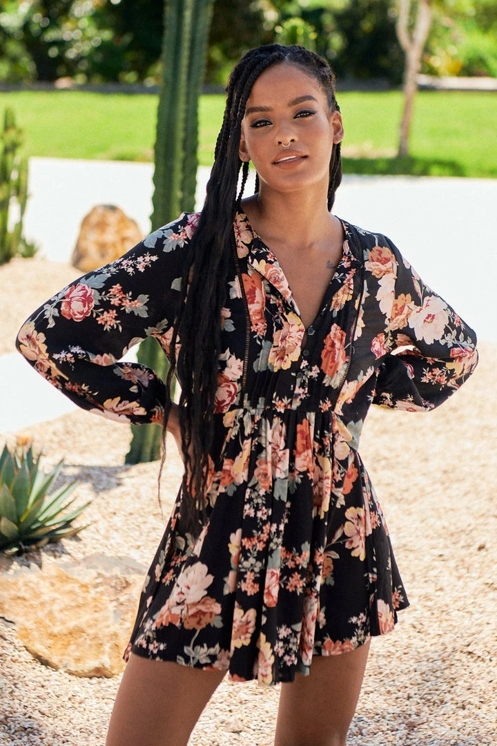 Jaase Isabella Tunic - Winter Rose Black 1 Jaase Isabella Tunic - Winter Rose Black