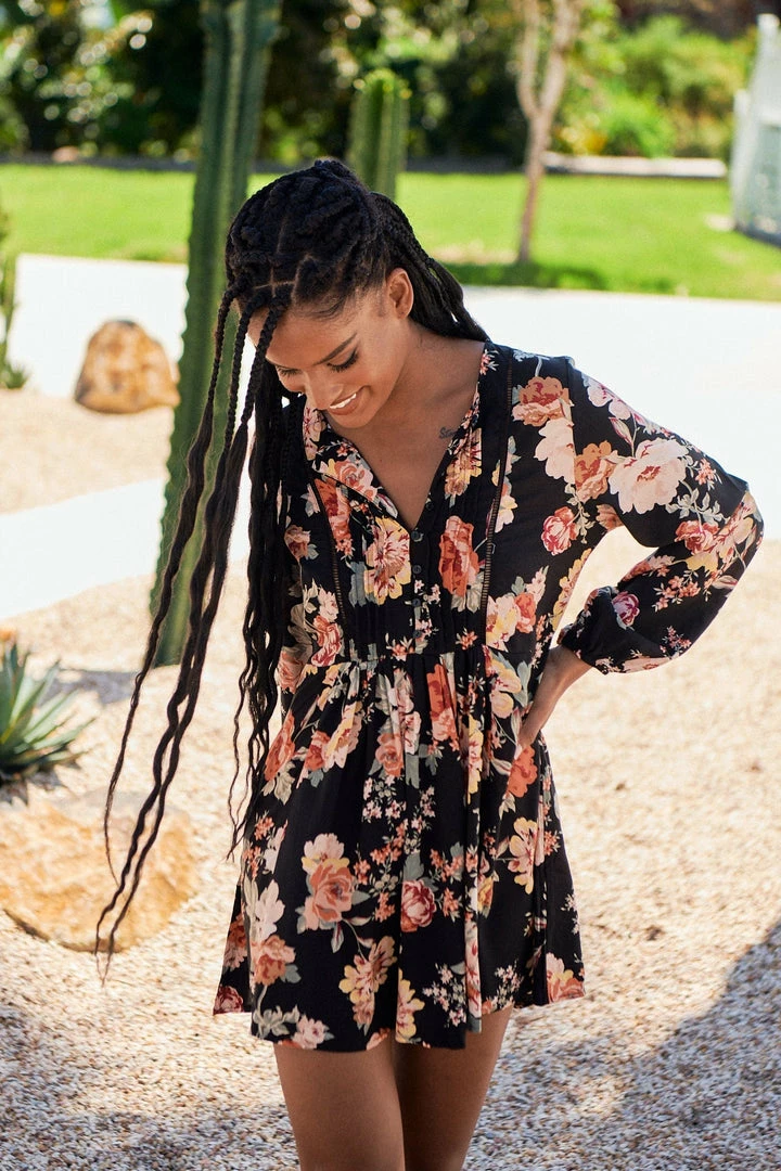 Jaase Isabella Tunic - Winter Rose Black 2 Jaase Isabella Tunic - Winter Rose Black