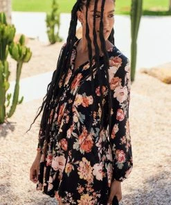 Jaase Isabella Tunic - Winter Rose Black 17 Jaase Isabella Tunic - Winter Rose Black