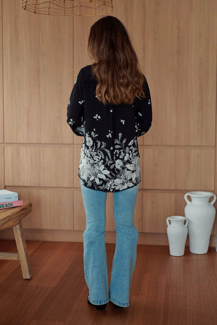 Jaase Koi Top - Noir Tops 9 Jaase Koi Top - Noir Tops