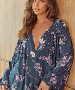 Jaase Rue Top - Tiana Tops 31 Jaase Rue Top - Tiana Tops