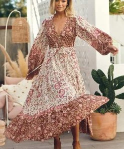 Jaase Dresses Teresa Maxi Dress - Flower Fields