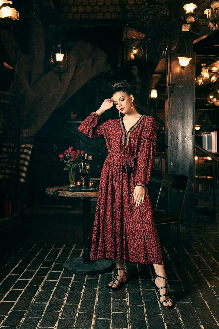 Tulle And Batiste Kristen Kaftan - Tango Red - Preorder 1 Tulle And Batiste Kristen Kaftan - Tango Red - Preorder