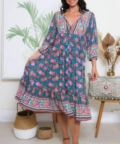 DREAMCATCHER Lily Midi Dress - Enchanted