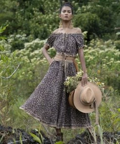 Tulle And Batiste Montana Crop Top - Chestnut - Preorder Tops