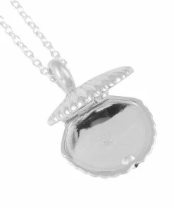 MIDSUMMER STAR Seashell Locket