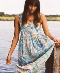 Arnhem Dresses Sophia Strappy Midi - Green Cove