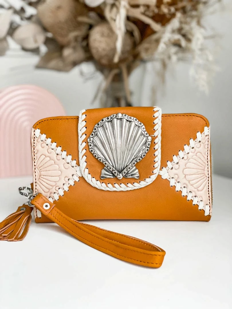 MAHIYA Boho Leather Sea Shells Leather Purse - Tan 1 MAHIYA Boho Leather Sea Shells Leather Purse - Tan