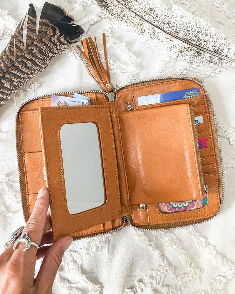 MAHIYA Rocco Wallet - Tan 3 MAHIYA Rocco Wallet - Tan